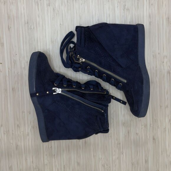 ShoeDazzle Fashion Heeled Booties (Size 8) - Picture 7 of 9